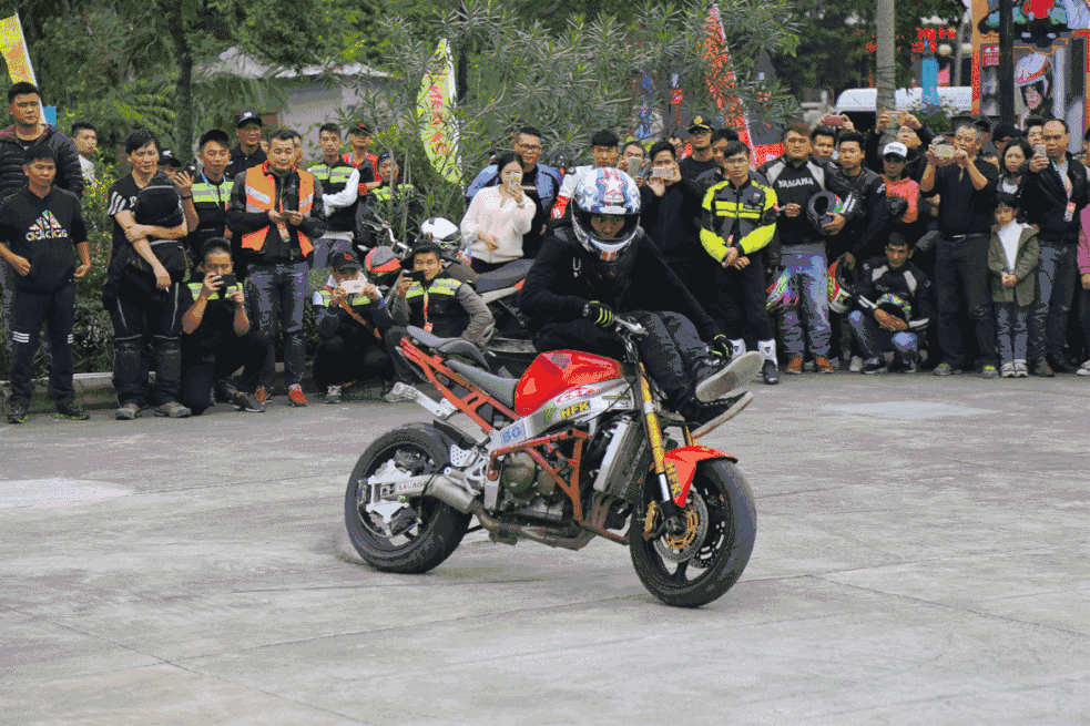 1520566871955125.gif 1520566871955125.gif